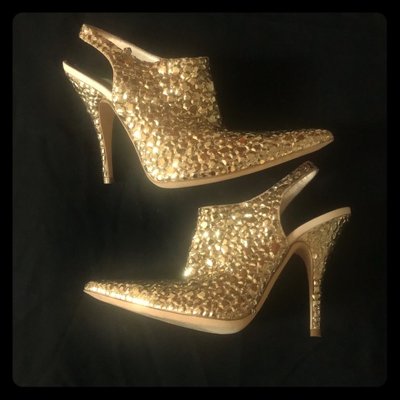 Balenciaga Gold Pumps - Picture 1 of 8